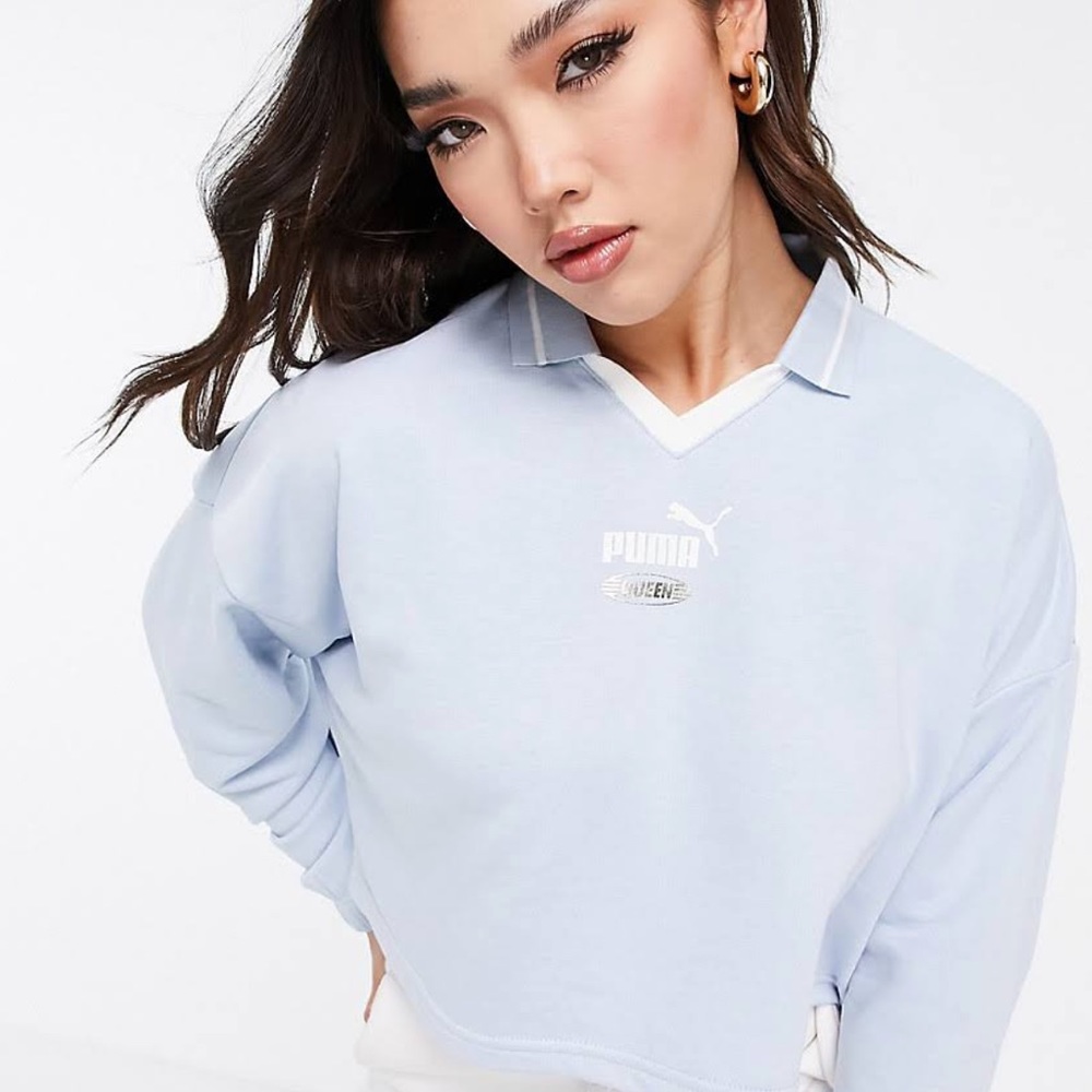 Vintage Puma Sweatshirt with Collar in Sky Blue